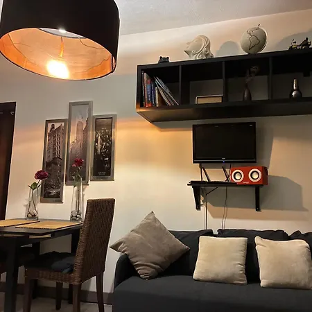 Apartment Equipe, Emplacement Ideal *